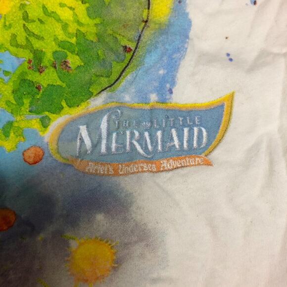 Disney Parks Official Womens Small Little Mermaid Ariel T-Shirt Tee Graphic - Picture 3 of 6